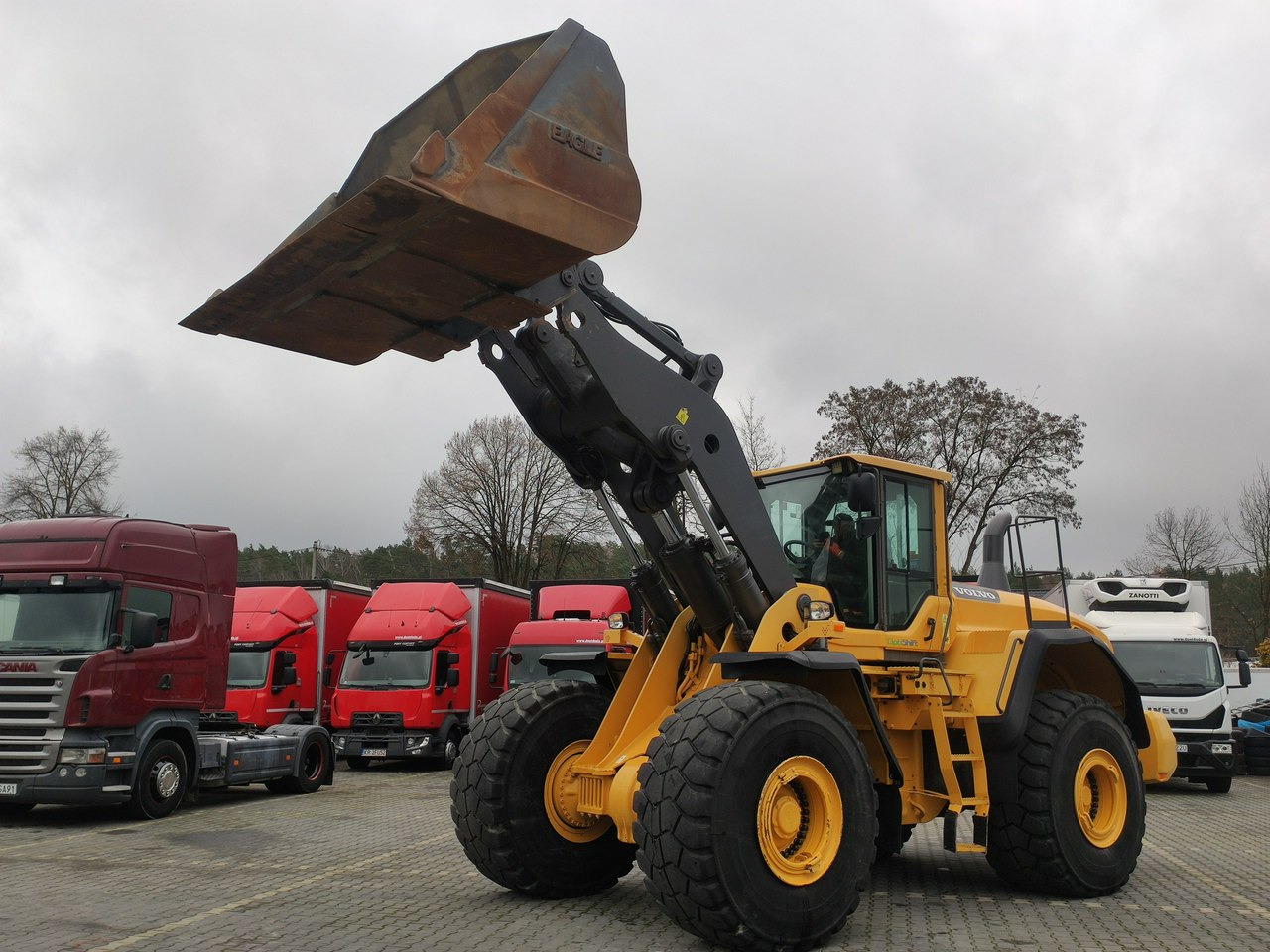 Volvo L 220G - Wheel loader: picture 2 Volvo L 220G - Wheel loader: picture 2