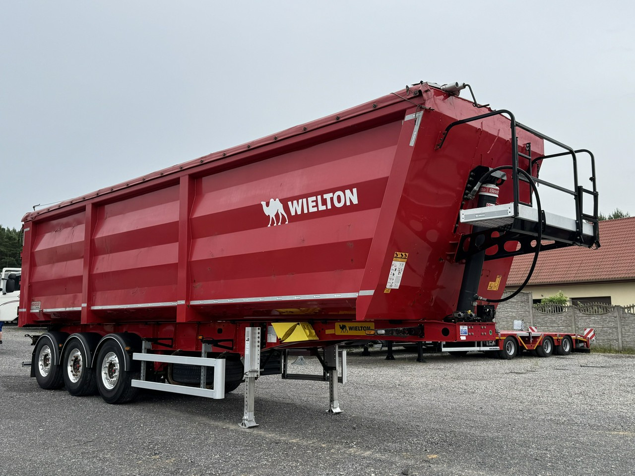 Wielton HARDOX STALOWA DO ZŁOMU 50m Oś Podnoszona Złomówka Stan Bdb - Tipper semi-trailer: picture 5 Wielton HARDOX STALOWA DO ZŁOMU 50m Oś Podnoszona Złomówka Stan Bdb - Tipper semi-trailer: picture 5