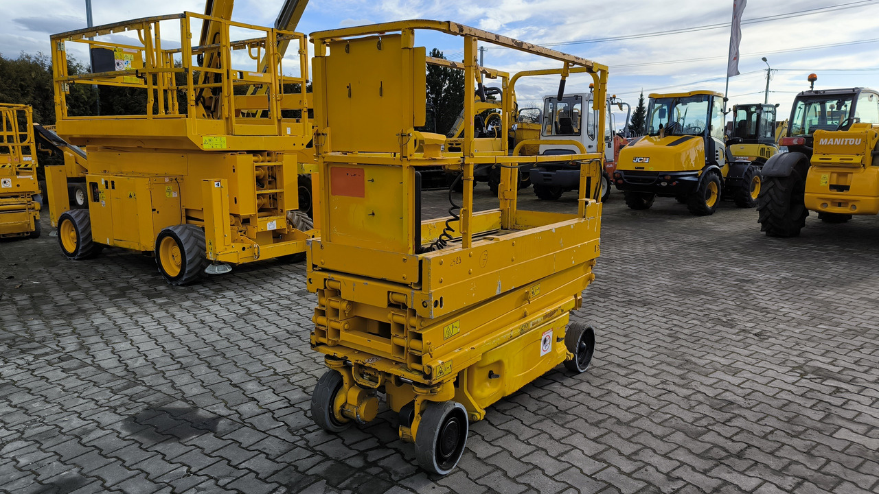 JLG 1930 ES - Construction machinery: picture 3 JLG 1930 ES - Construction machinery: picture 3