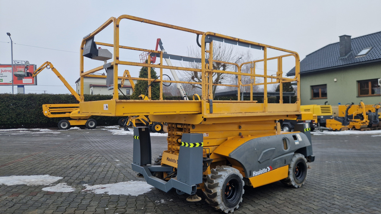 HAULOTTE Compact 12 DX - Scissor lift: picture 4 HAULOTTE Compact 12 DX - Scissor lift: picture 4