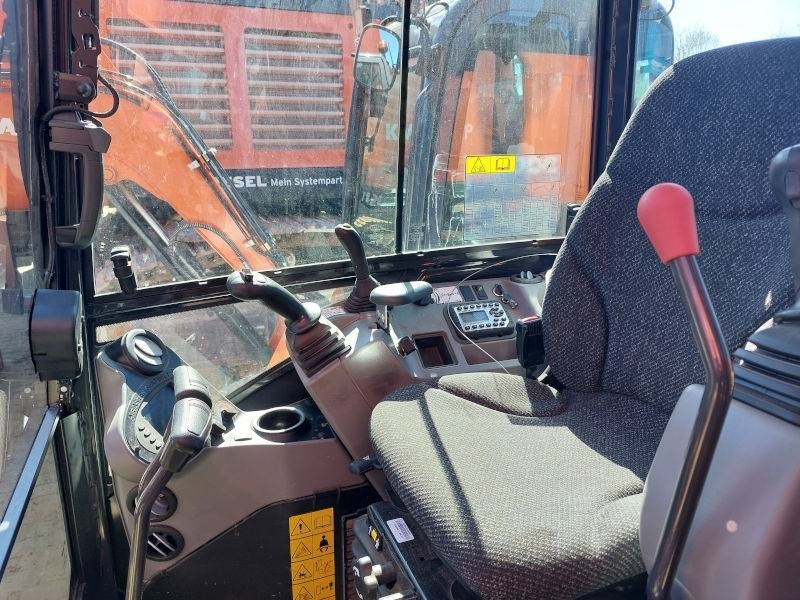 Leasing of Bobcat E 27  Bobcat E 27: picture 10