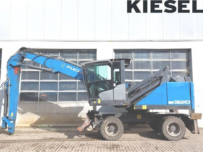 Fuchs MHL 320 F - Waste/ Industry handler: picture 1 Fuchs MHL 320 F - Waste/ Industry handler: picture 1