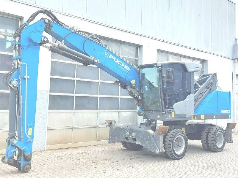 Fuchs MHL 320 F - Waste/ Industry handler: picture 2 Fuchs MHL 320 F - Waste/ Industry handler: picture 2