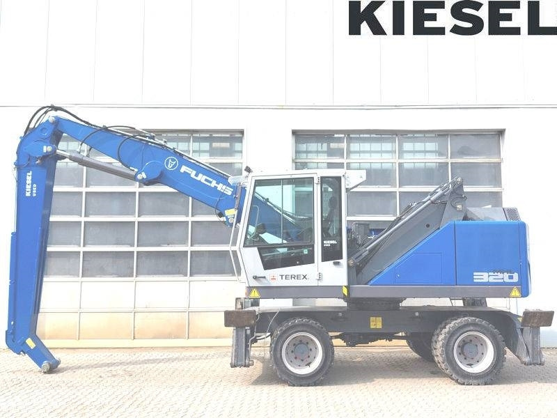 Waste/ Industry handler Fuchs MHL 320 F: picture 1