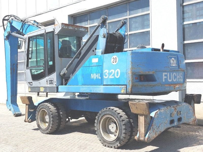 Fuchs MHL 320 - Waste/ Industry handler: picture 3 Fuchs MHL 320 - Waste/ Industry handler: picture 3
