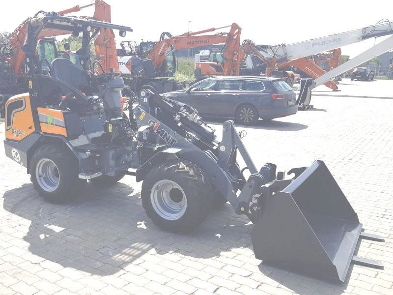 Giant G 2700 E X-Tra Elektro / electric - Skid steer loader: picture 4 Giant G 2700 E X-Tra Elektro / electric - Skid steer loader: picture 4