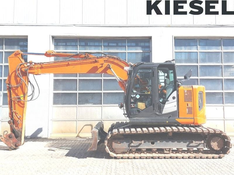 Hitachi ZX 135 US-6 - Crawler excavator: picture 1 Hitachi ZX 135 US-6 - Crawler excavator: picture 1