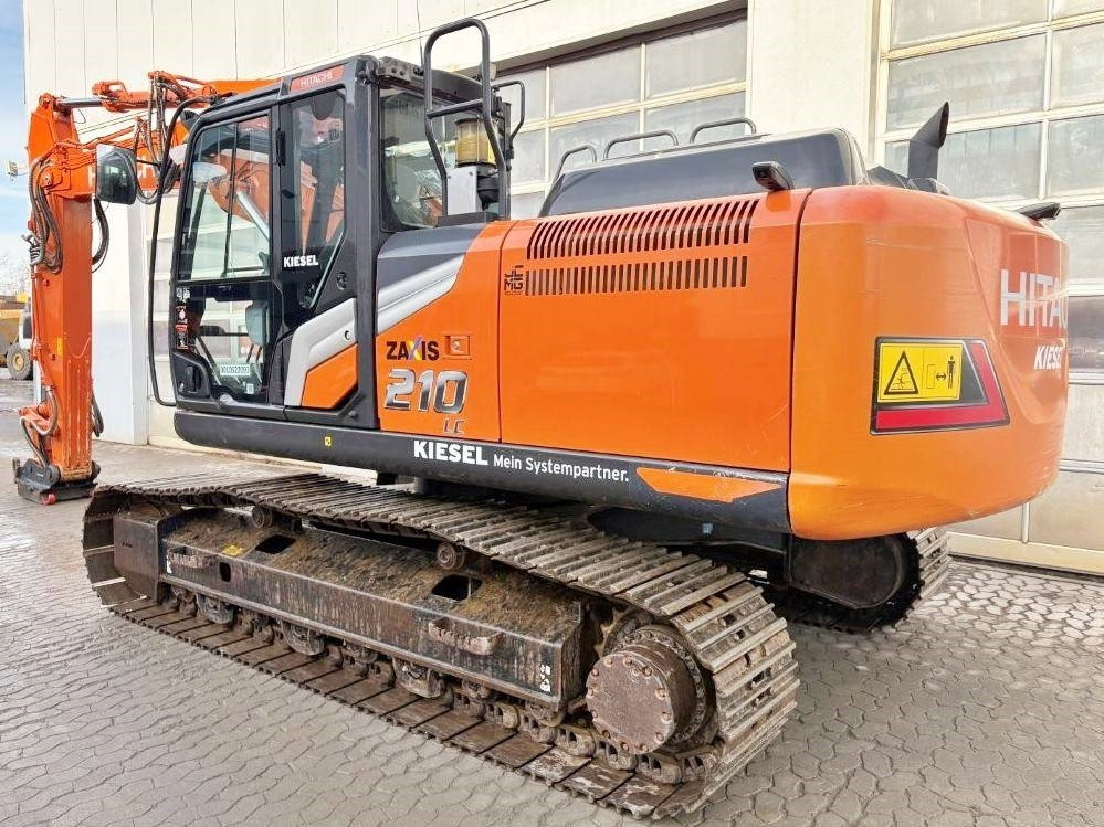 Hitachi ZX 210 LC-7 - Crawler excavator: picture 3 Hitachi ZX 210 LC-7 - Crawler excavator: picture 3