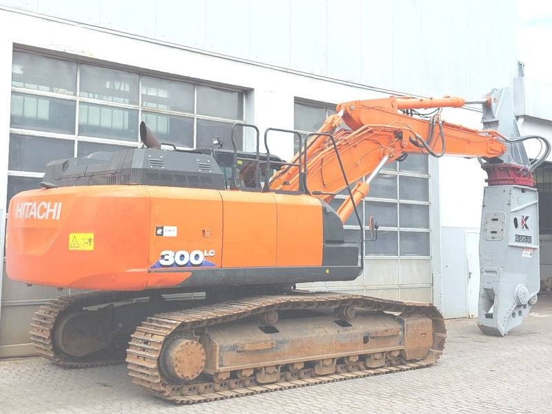 Demolition excavator Hitachi ZX 300 LC-6: picture 6