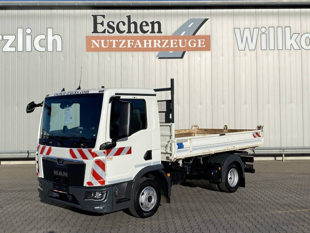 MAN TGL 8.220 4x2 BB - Tipper: picture 2 MAN TGL 8.220 4x2 BB - Tipper: picture 2