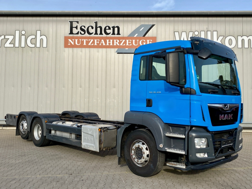 Cab chassis truck MAN TGS 26.420 6x2-4 LL: picture 7 Cab chassis truck MAN TGS 26.420 6x2-4 LL: picture 7