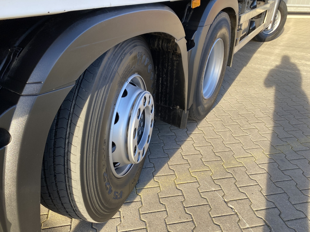 Dropside/ Flatbed truck, Crane truck Mercedes-Benz 2545 L 6x2 Arocs / HIAB 177 K Pro Kran: picture 15