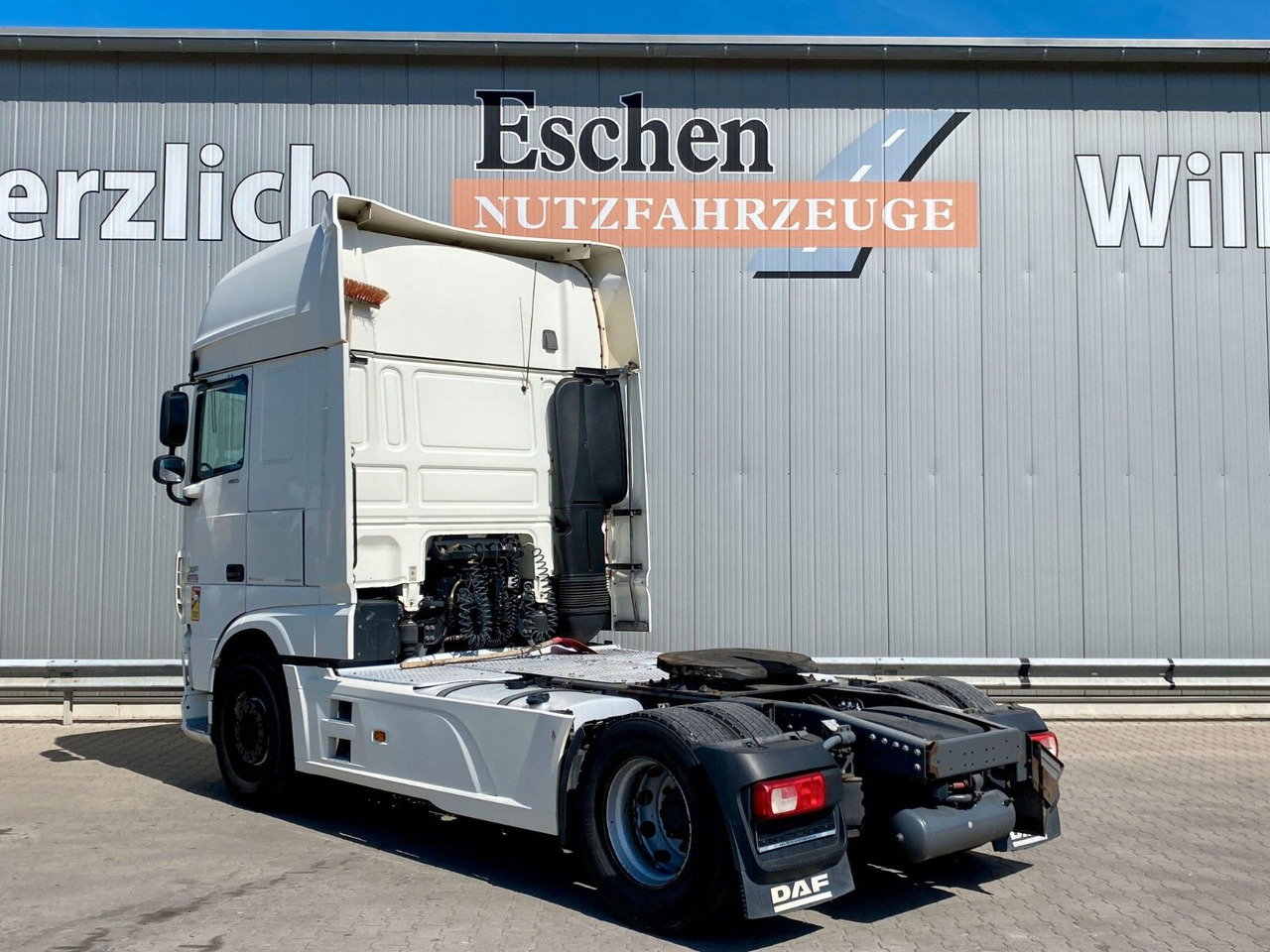 DAF XF 460 Super Space Cab | Klima*Vollspoiler - Tractor unit: picture 3 DAF XF 460 Super Space Cab | Klima*Vollspoiler - Tractor unit: picture 3