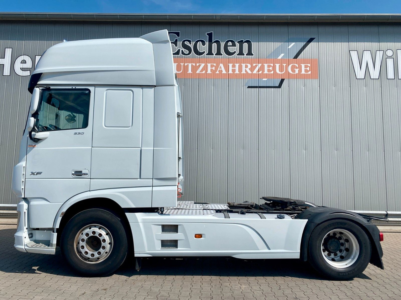 DAF XF 530 Super Space Cab | Hydraulik*Standklima - Tractor unit: picture 2 DAF XF 530 Super Space Cab | Hydraulik*Standklima - Tractor unit: picture 2