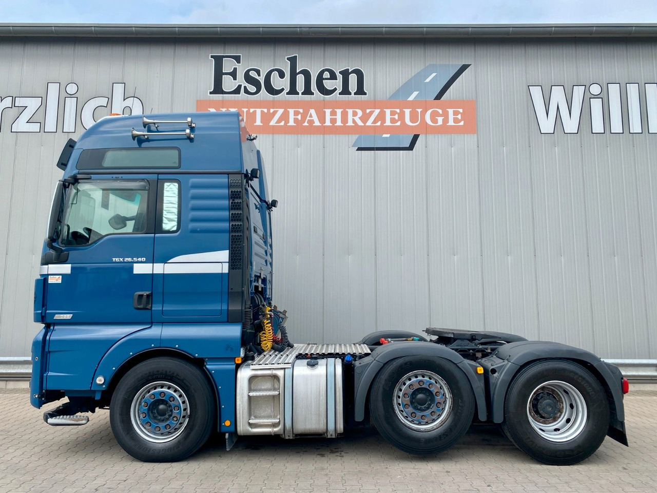 MAN TGX 26.540 6x2/4 | D38*Hydraulik*Retarder*ACC - Tractor unit: picture 2 MAN TGX 26.540 6x2/4 | D38*Hydraulik*Retarder*ACC - Tractor unit: picture 2