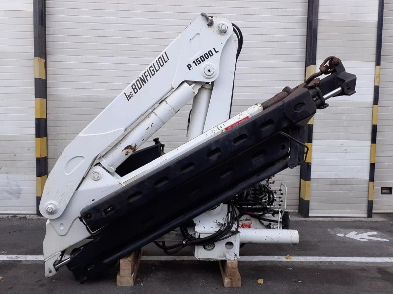Grúa Bonfiglioli P.15000L - Loader crane for Truck: picture 4 Grúa Bonfiglioli P.15000L - Loader crane for Truck: picture 4