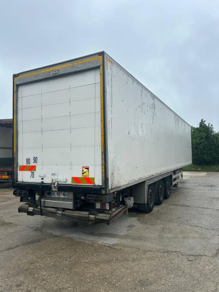 Chereau - Closed box semi-trailer: picture 3 Chereau - Closed box semi-trailer: picture 3