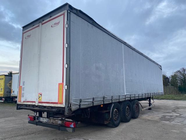 Fliegl - Curtainsider semi-trailer: picture 1 Fliegl - Curtainsider semi-trailer: picture 1
