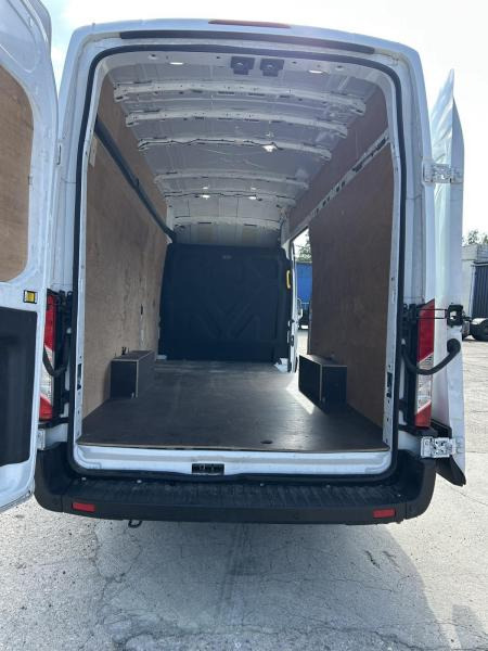 Ford Transit 2.0 - Panel van: picture 5 Ford Transit 2.0 - Panel van: picture 5