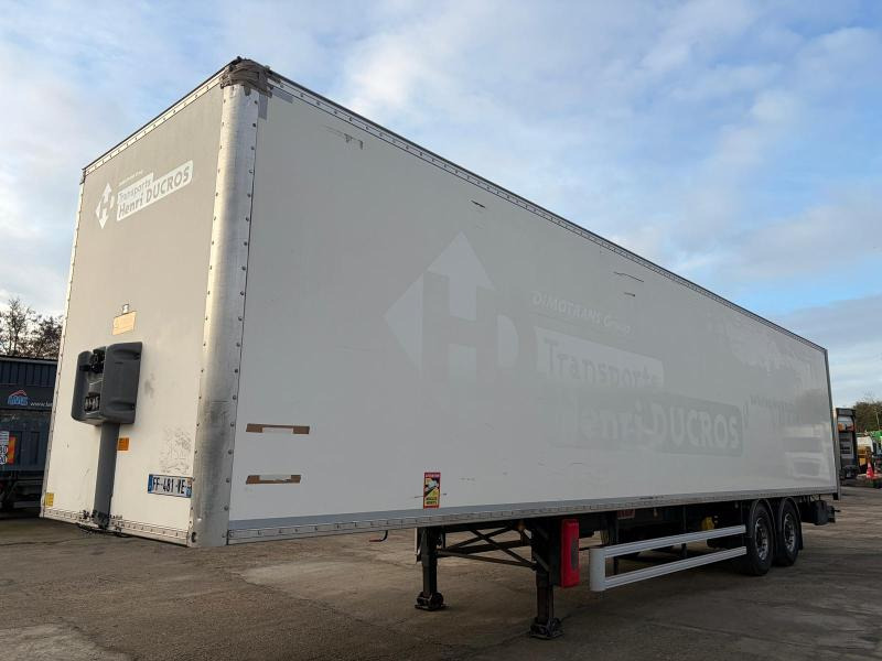 Fruehauf - Closed box semi-trailer: picture 5 Fruehauf - Closed box semi-trailer: picture 5