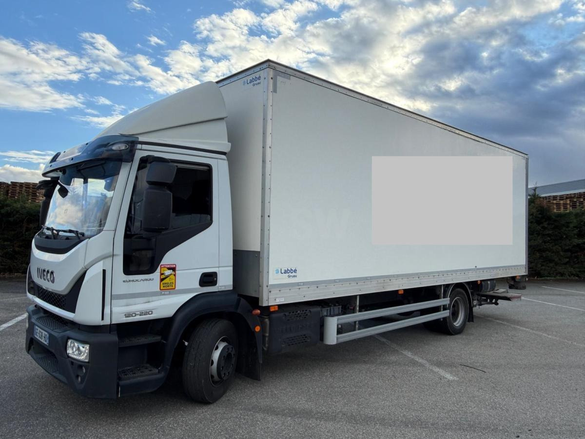 Iveco Eurocargo 120E22 - Box truck: picture 4 Iveco Eurocargo 120E22 - Box truck: picture 4