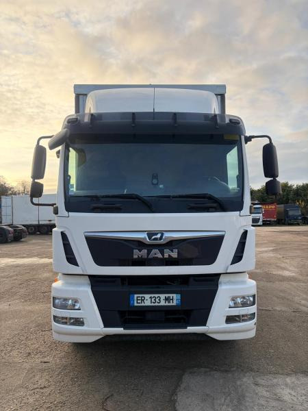 MAN TGM 18.290 - Curtainsider truck: picture 3 MAN TGM 18.290 - Curtainsider truck: picture 3