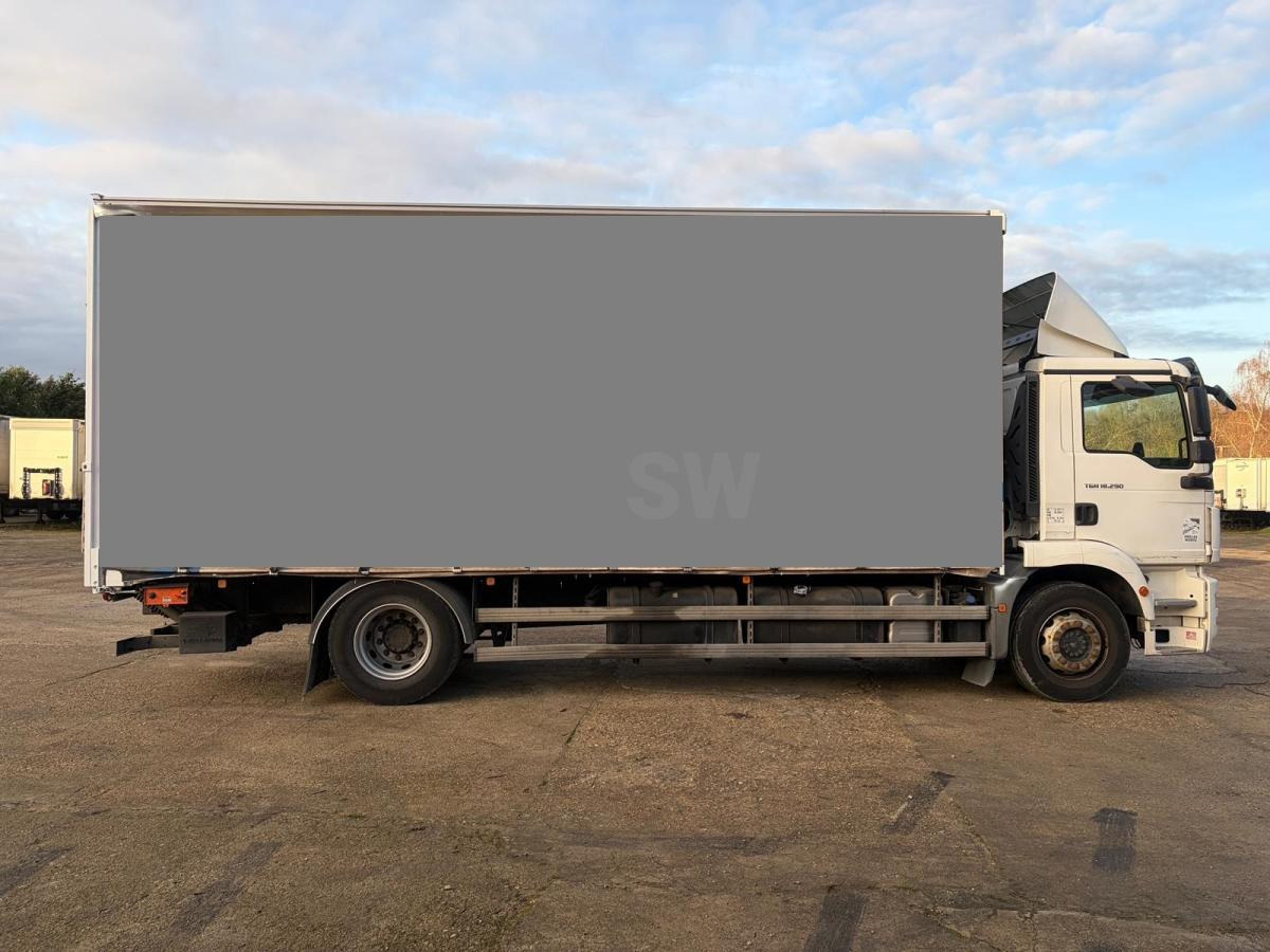 MAN TGM 18.290 - Curtainsider truck: picture 5 MAN TGM 18.290 - Curtainsider truck: picture 5