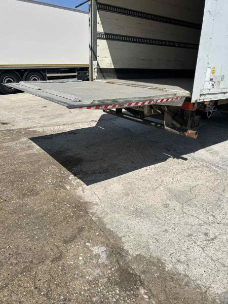 Renault Midlum 280 - Box truck: picture 3 Renault Midlum 280 - Box truck: picture 3