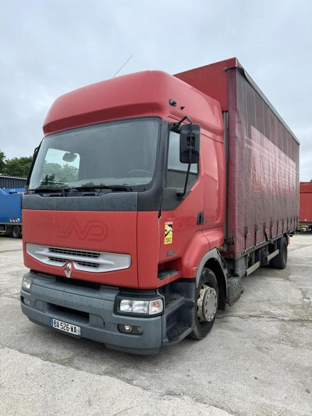 Renault Premium - Curtainsider truck: picture 1 Renault Premium - Curtainsider truck: picture 1