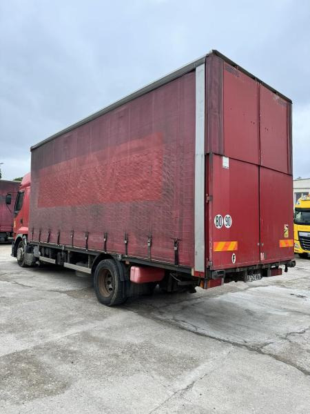 Renault Premium - Curtainsider truck: picture 3 Renault Premium - Curtainsider truck: picture 3
