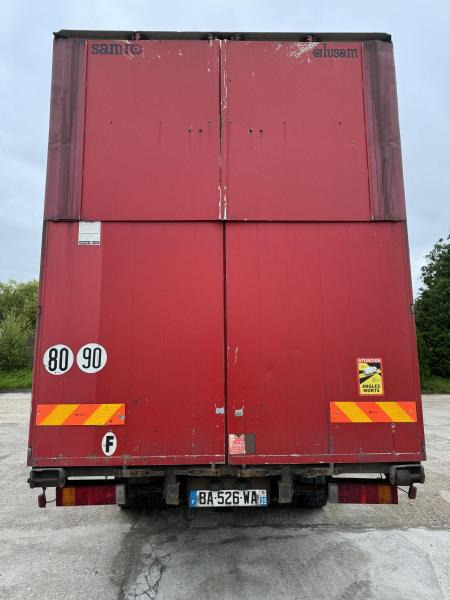 Renault Premium - Curtainsider truck: picture 2 Renault Premium - Curtainsider truck: picture 2