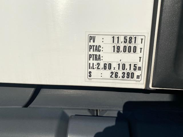 Scania R 320 - Box truck: picture 2 Scania R 320 - Box truck: picture 2