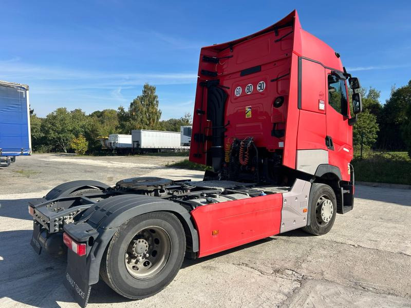 Renault T-Series 480 - Tractor unit: picture 5 Renault T-Series 480 - Tractor unit: picture 5