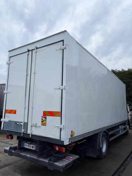 Volvo FE 300 - Box truck: picture 5 Volvo FE 300 - Box truck: picture 5