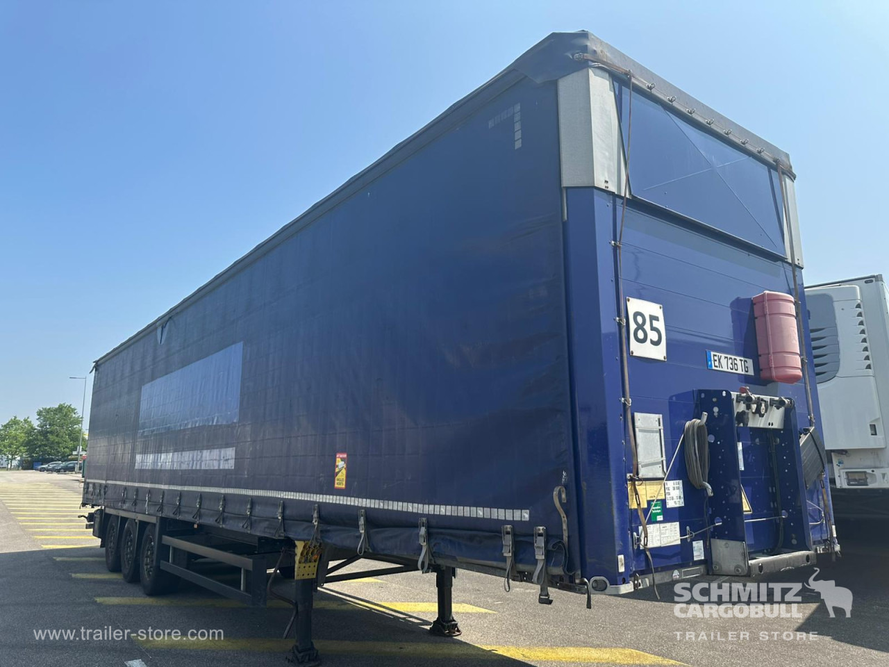 SCHMITZ Curtainsider Mega - Curtainsider semi-trailer: picture 1 SCHMITZ Curtainsider Mega - Curtainsider semi-trailer: picture 1