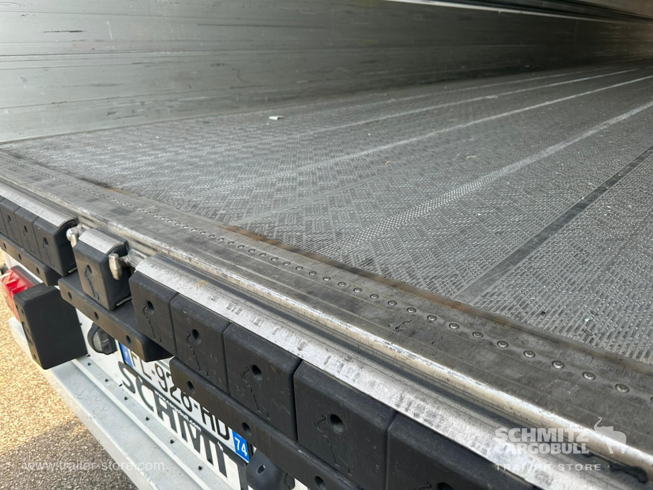 SCHMITZ Reefer Standard - Isothermal semi-trailer: picture 4 SCHMITZ Reefer Standard - Isothermal semi-trailer: picture 4