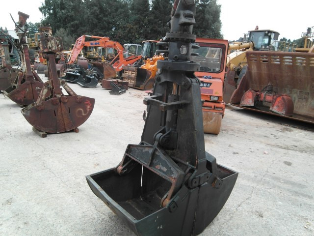 Atlas E 39 - Clamshell bucket: picture 3 Atlas E 39 - Clamshell bucket: picture 3