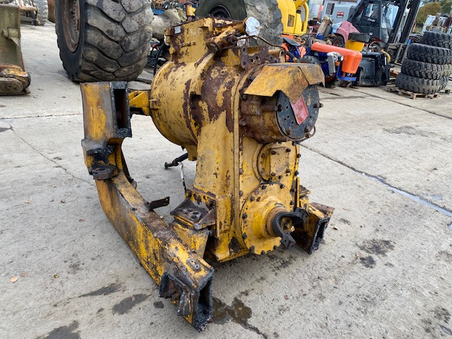CAT 3P-3057 / 3P-9094 / CAT 988 B - 50W3275 - Gearbox for Construction machinery: picture 2 CAT 3P-3057 / 3P-9094 / CAT 988 B - 50W3275 - Gearbox for Construction machinery: picture 2