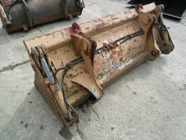 O&K L 6 - Loader bucket: picture 4 O&K L 6 - Loader bucket: picture 4