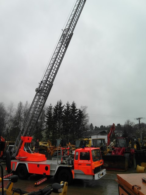 Fire truck Renault G 260: picture 16 Fire truck Renault G 260: picture 16