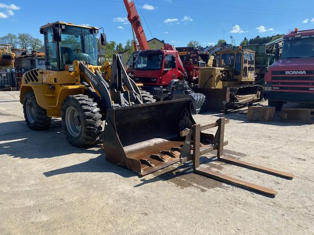 Volvo L 40 TP - Wheel loader: picture 2 Volvo L 40 TP - Wheel loader: picture 2