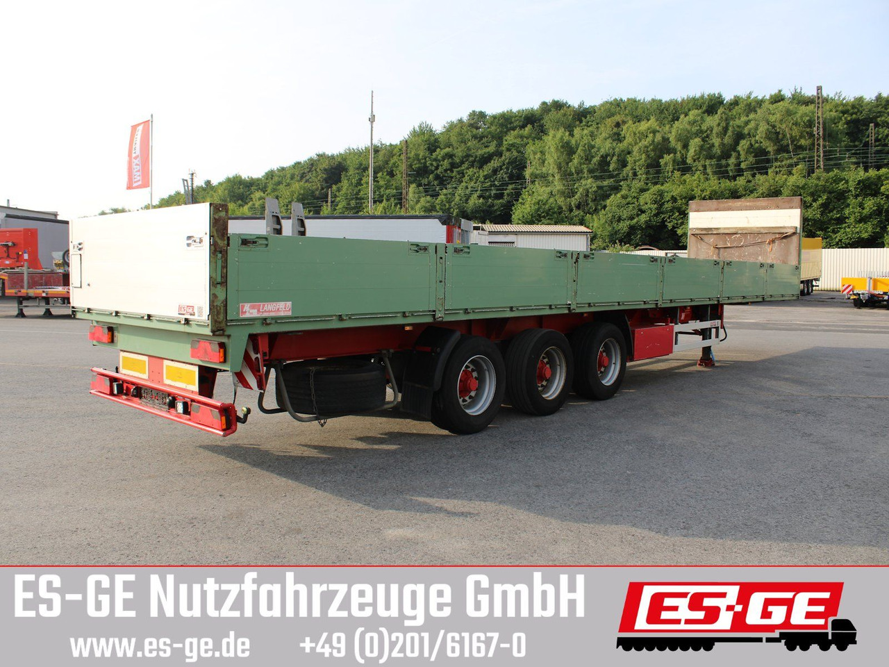 Langfeld 3-Achs-Sattelanhänger - Dropside/ Flatbed semi-trailer: picture 3 Langfeld 3-Achs-Sattelanhänger - Dropside/ Flatbed semi-trailer: picture 3