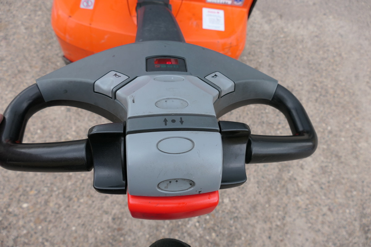 BT SWE 080L Batterie 24/2021 - Pallet truck: picture 5 BT SWE 080L Batterie 24/2021 - Pallet truck: picture 5