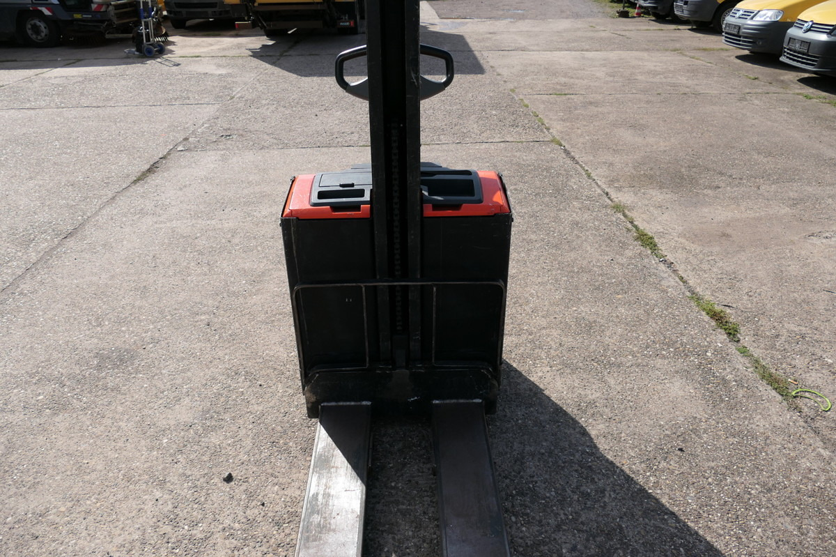 BT SWE 080L - Pallet truck: picture 4 BT SWE 080L - Pallet truck: picture 4