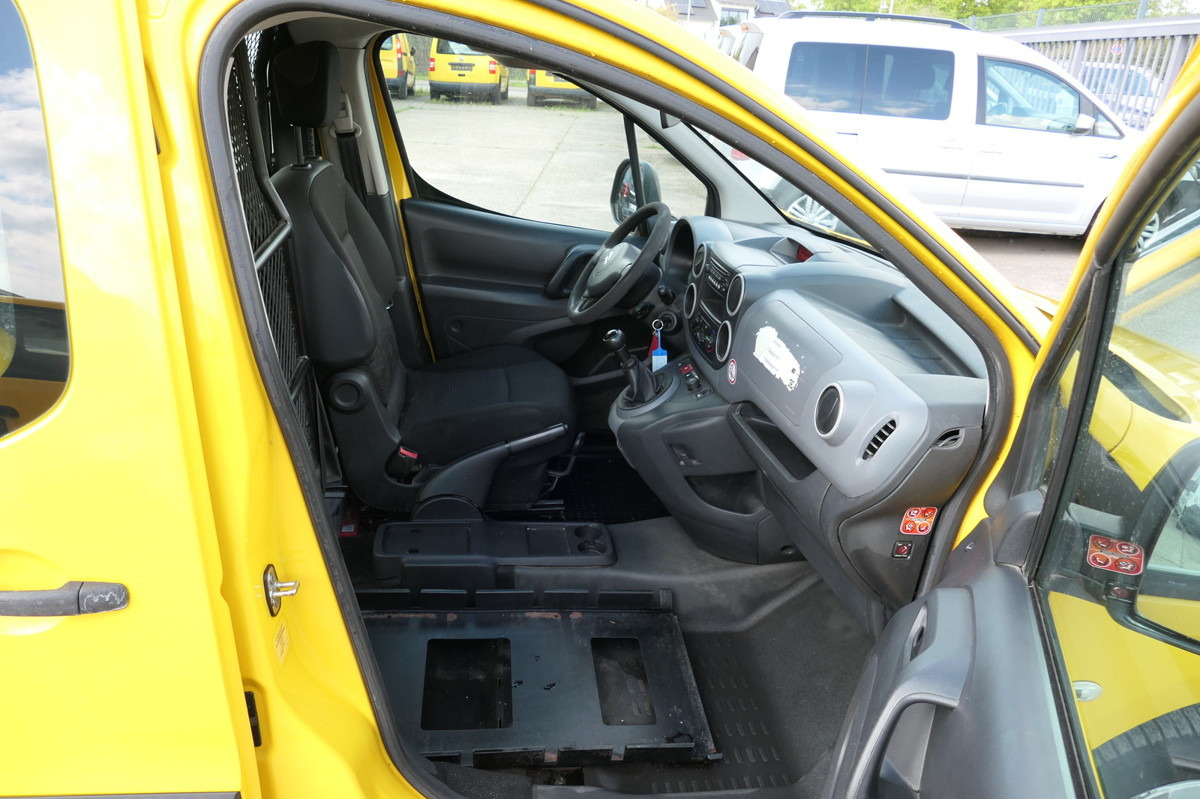 CITROEN Berlingo 16V HDI Niveau B L1 CoC PARKTRONIK 2xSC - Small van: picture 5 CITROEN Berlingo 16V HDI Niveau B L1 CoC PARKTRONIK 2xSC - Small van: picture 5