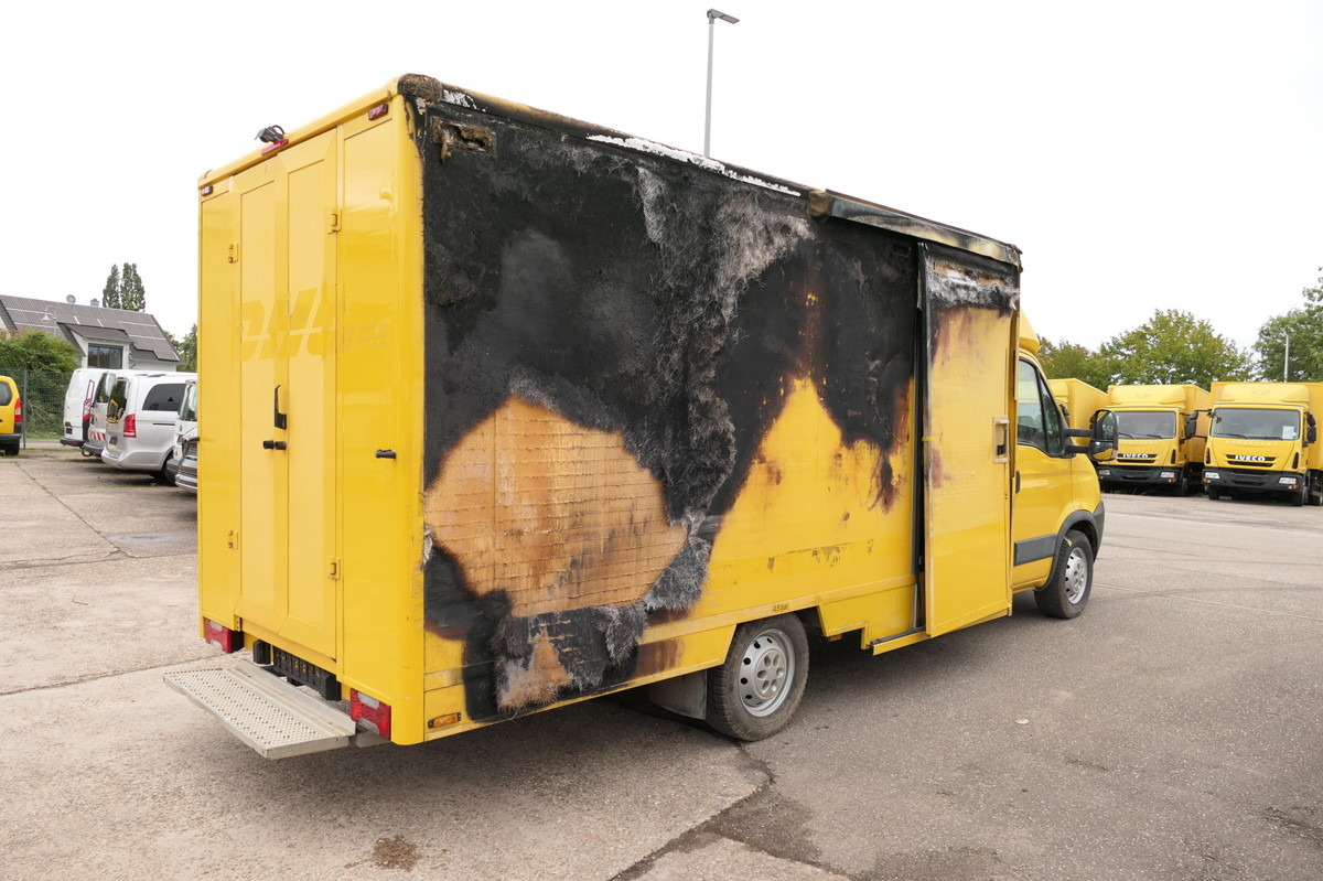 IVECO Daily 35 S11 C30C AUTOMATIK KAMERA MAXI Regale D - Box van: picture 3 IVECO Daily 35 S11 C30C AUTOMATIK KAMERA MAXI Regale D - Box van: picture 3