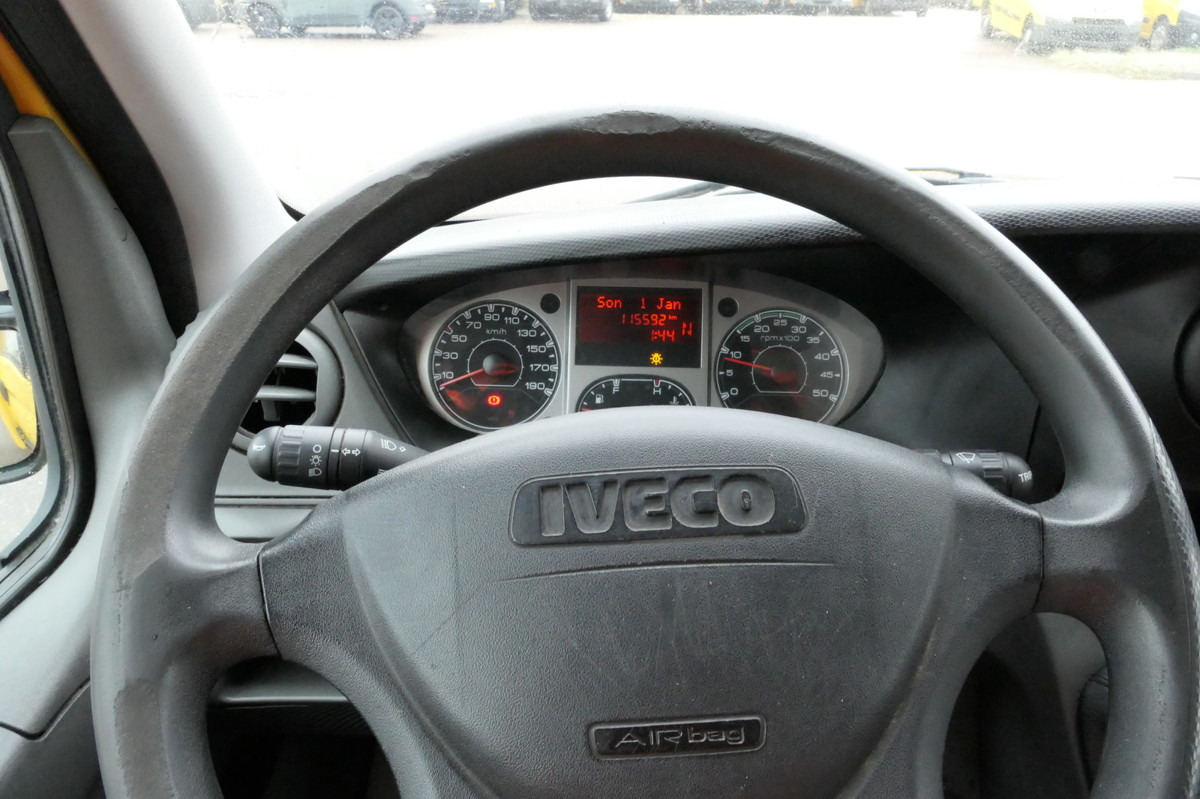 Box van IVECO Daily 35 S11 C30C AUTOMATIK KAMERA MAXI Regale D: picture 12