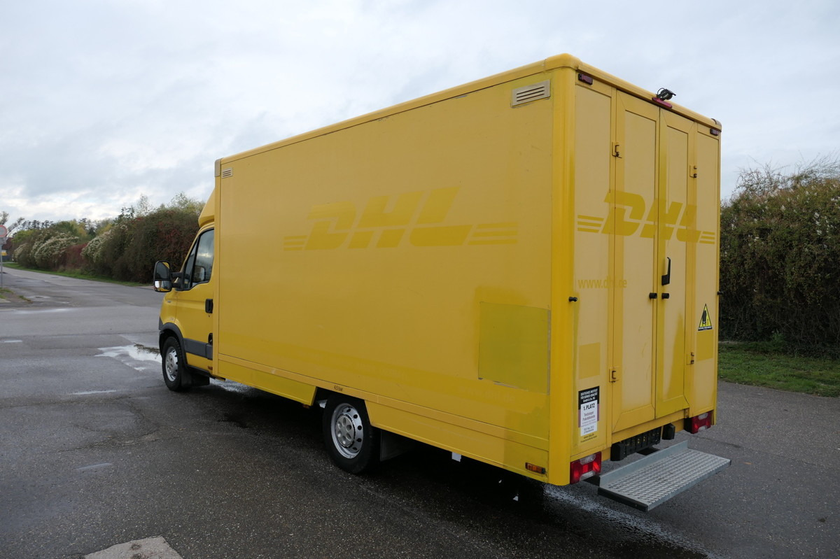 IVECO Daily 35 S11 C30C AUTOMATIK KAMERA MAXI Regale L - Box van: picture 4 IVECO Daily 35 S11 C30C AUTOMATIK KAMERA MAXI Regale L - Box van: picture 4