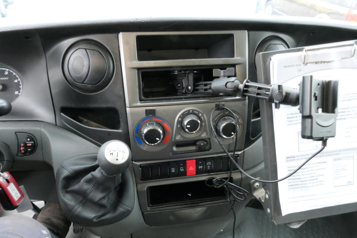 Leasing of IVECO Daily 35 S11 C30C AUTOMATIK KAMERA Regale LUFT D IVECO Daily 35 S11 C30C AUTOMATIK KAMERA Regale LUFT D: picture 9