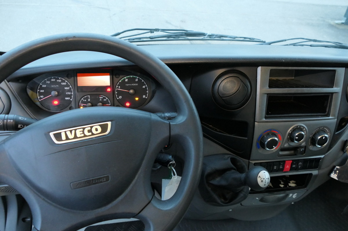 Box van IVECO Daily 35 S11 C30C AUTOMATIK KAMERA Regale LUFT D: picture 7